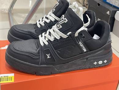 LV black trainer shoes