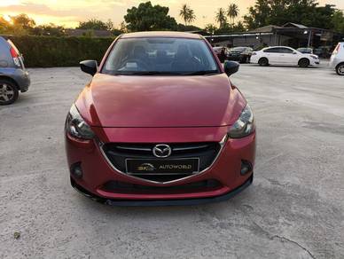 TERMURAH MAZDA 2 SDN SKYACTIV 1.5(Auto) 2015 TAHUN