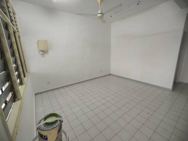 2 Storey | Johor Jaya | Jalan Keembong | 4Bed 3Bath