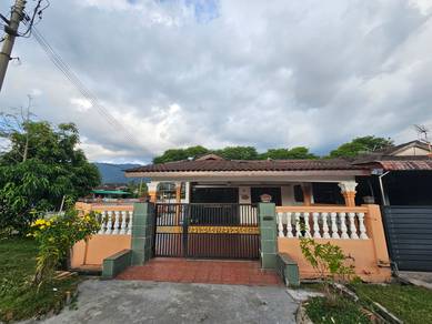 Single Storey Spacious Corner Lot For Sale At Bandar Kampar