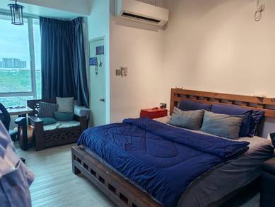 Akademik Suites Studio Mount Austin For Sale