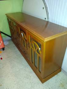 Cabinet/ almari