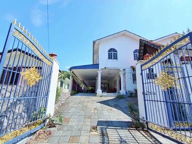 Extended Double Storey Bungalow Kampung Tunku, Petaling Jaya