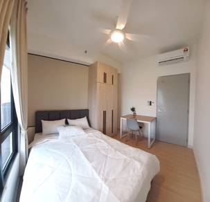 M LUNA room for rent MRR2 KEPONG Metropolitan Lake Garden KIARA BAY