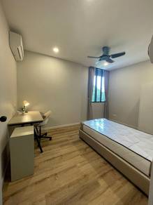 Fully Nicely Furnished Rooms at Rickett Estate Townhouse