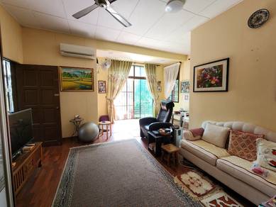 Nilai💥Kota Seriemas,Bungalow,RENOVATE+FREEHOLD+BELOW MARKET+LAKE VIEW