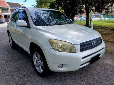Toyota RAV4 2.4 FWD (A)