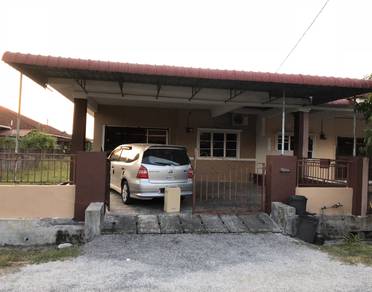 Semi-Detached-House-for-rent-Seri-Iskandar-Perak