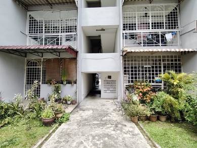 Subang Perdana Good Year Court 6 Apartment Near Damen Mall To Let