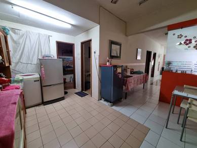 Vista bayu apartment, 950sf, partial furnished, 950sf