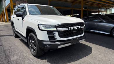 Toyota LANDCRUISER 3.5 GR SPORT (A)