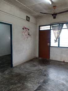 2 bedrooms Flat @ Jalan Camar, TAMAN PERLING (High Floor, Unfurnished)