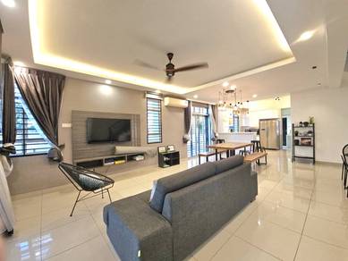 Nusa Sentral Double Storey Terrace Corner Renovated Furnished Good Con