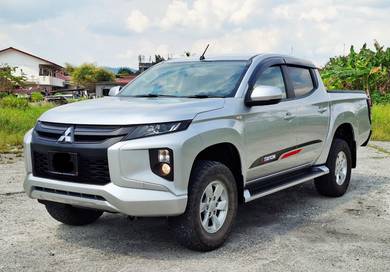 Mitsubishi TRITON 2.4 VGT (A) loan kedai