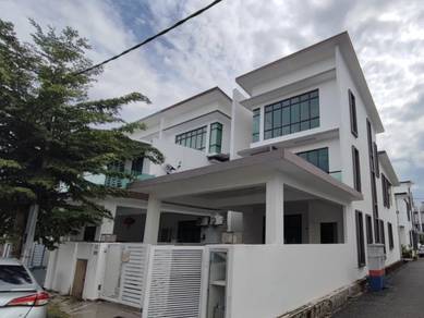 HOT AREA 2.5 Storey Endlot Taman Ozana Residence Ayer Keroh Melaka