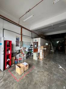 Near CIQ! Permas 1.5 Storey Terrace Factory For Sale