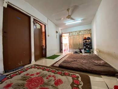 Flat Puchong Permai-1