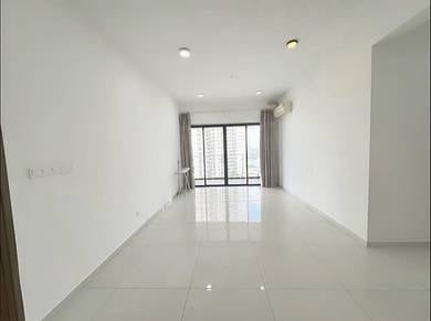 All races💯 country garden 3 bed danga bay r&f low deposit
