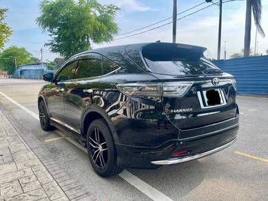 Toyota HARRIER 2.0 PREMIUM ADVANCE PACKAGE