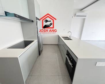 Muze @ PICC in Bukit Jambul 1528sf Kitchen Renovated Corner Unit