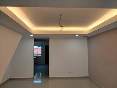5 min @MRT Kjg !! 3 Bedrm Hse !! Plaster ceiling !! Kitchen Cabinet !!