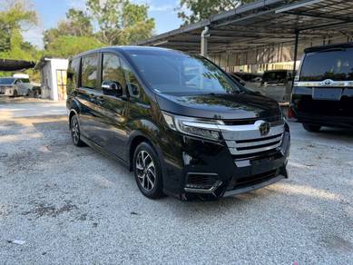 (2 yrs free service) Honda STEPWAGON 1.5 turbo