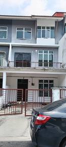 2.5 Storey Terrace House @ Taman Scientex Senai For Rent