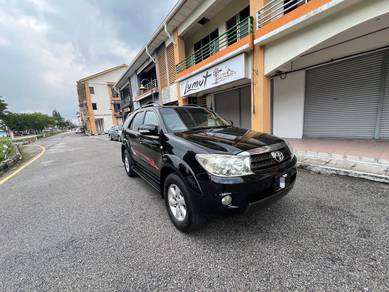 Toyota FORTUNER 2.5 G TRD SPORTIVO FACELIFT