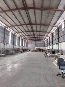 Batu Maung Warehouse 12,000sqft Height Ceilling Electric 250-Amp