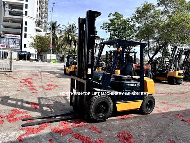 JAPAN Direct Import TOYOTA 2.5 ton DIESEL FORKLIFT