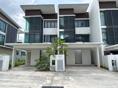 3-storey-Terraced-House-for-sale-Cyberjaya-Selangor