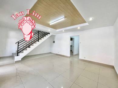 2 STOREY TERRACE SUNWAY TUNAS BAYAN BARU LEPAS Arena Curve Reno LANDED