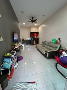 Kulai indahpura jalan sena house for sale/renovated unit