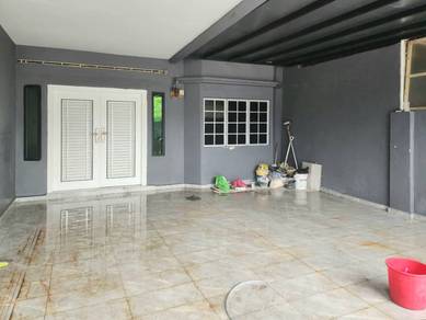 Jalan dendang, taman telok, single storey , fully reno, full loan
