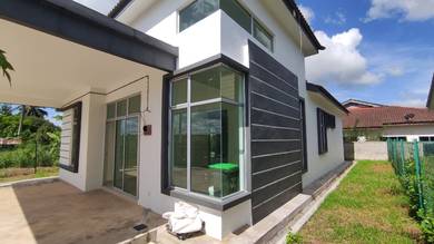 Permandangan Gunung Jerai Bungalow Taman Alam Maju Gurun Kedah
