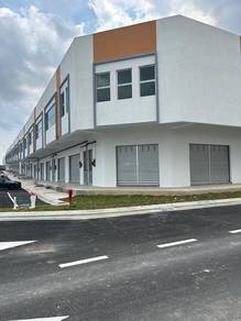 Taman Pulai Mutiara 2 Storey Corner Shop
