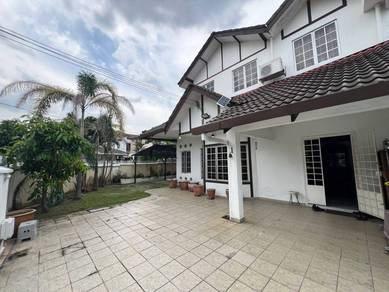 [Renovated corner lot] 1.5 Storey Terrace USJ 6, Subang Jaya