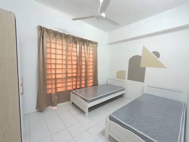 ROOM 0 Deposit |Bilik Sewa Girl|SELAYANG POINT  Condo|Inc Api+Air+Iwk|
