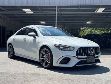 Mercedes Benz CLA45S AMG BUCKET SEAT