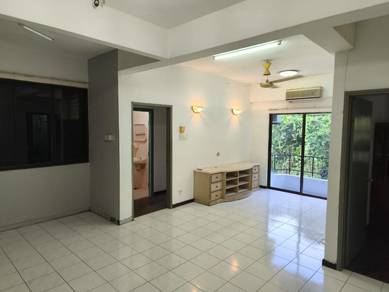 VISTA CONDOMINIUM ( Corner Unit ) Partially Furnished @ Relau For RENT