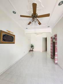 Harga dibawah pasaran Rumah Teres Dua Tingkat  Di Bandar Batu Pahat Jl