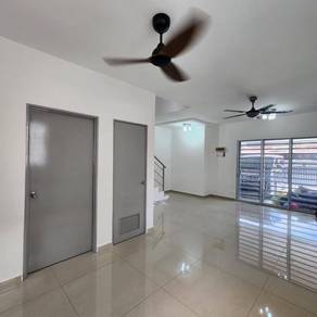 Bercham Pakatan Jaya Double Storey End Lot House For Rent