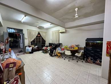 Taman Universiti Double Storey Terrace 20x65 Renivated Good Condition