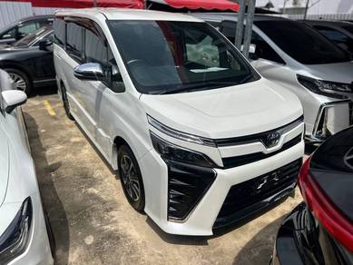 Toyota VOXY 2.0 ZS (A)