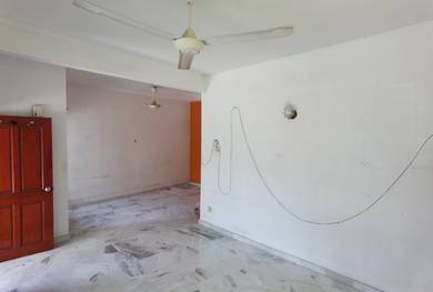 2 Double Storey House, Taman Taming Jaya, Balakong C180 Seri Kembangan