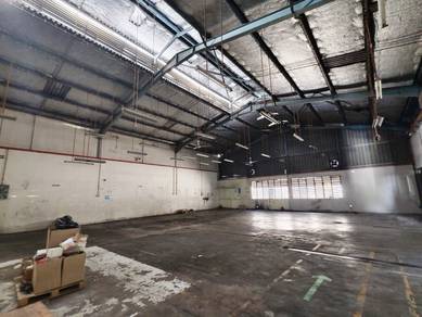 CORNER WAREHOUSE FACTORY Bandar Baru Bangi Seksyen 13 For Rent