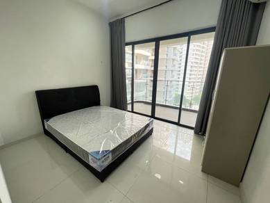 Country Garden Danga Bay @Room For Rent / Include Utility / Low Depo