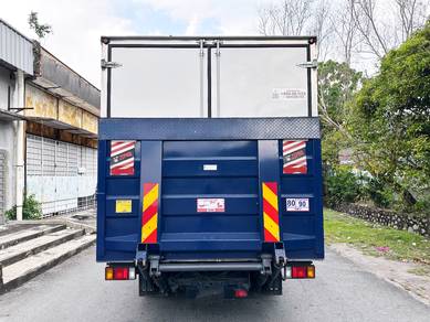 Isuzu NPR75UKH 5.2 2022/23 17ft Box Van Tail Lift