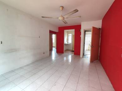 Prima Apartment Kota Warisan Sepang 738sqft 3 Bedrooms near Kip Mall