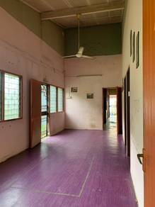 Taiping Spacious Land Corner Lot Terrace House for Sale